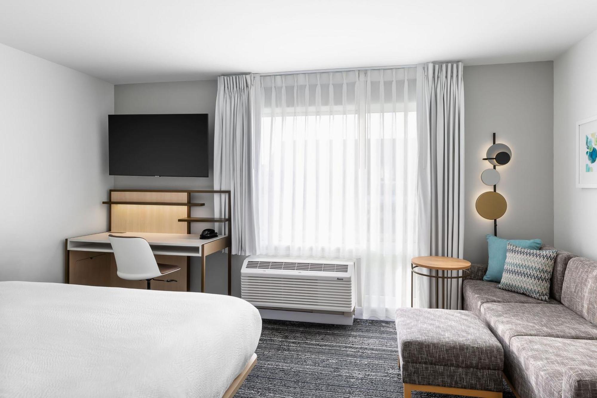 Towneplace Suites By Marriott Iron Mountain Esterno foto