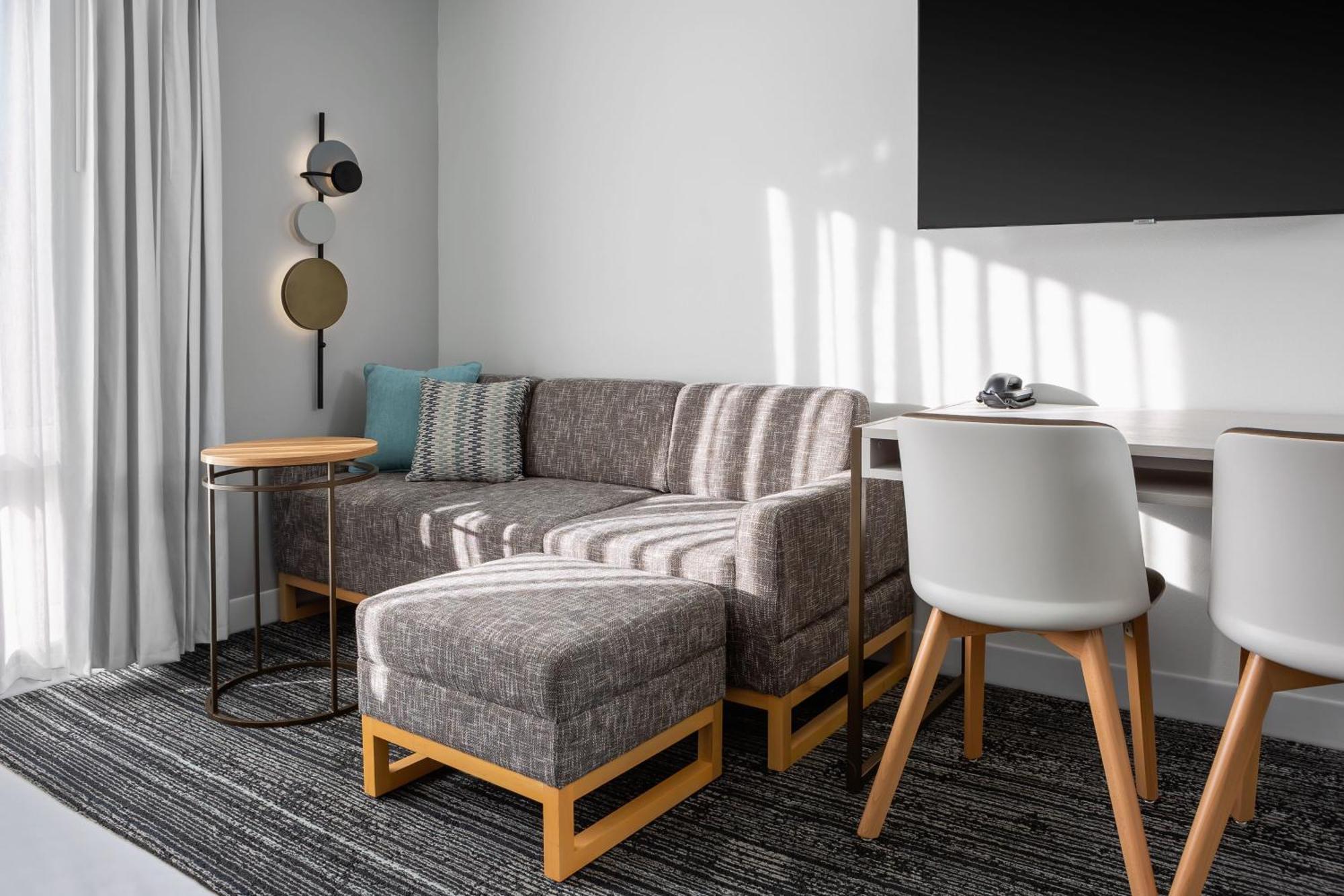 Towneplace Suites By Marriott Iron Mountain Esterno foto